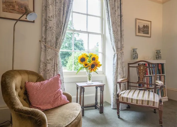 Pantybeiliau House Bed & Breakfast